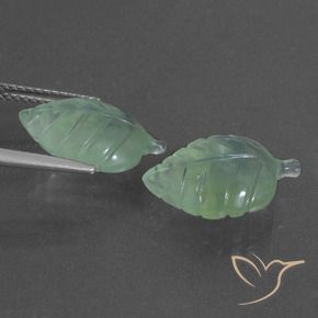 Shop natural 10.12ct ライトグリーン プレナイト gems, ファンシー, from 南アフリカ at GemSelect. In stock, global shipping!