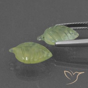 Shop natural 8.52ct ライムグリーン プレナイト gems, ファンシー, from 南アフリカ at GemSelect. In stock, global shipping!