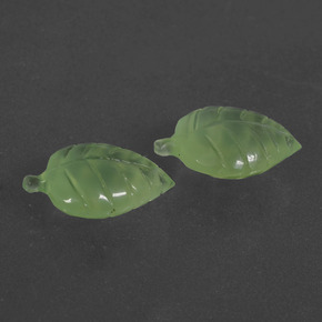 自然派の商品を探す ct グリーン プレナイト 宝石, ファンシーシェイプ, 南アフリカ からGemSelectで. 在庫あり、世界各国へ発送!