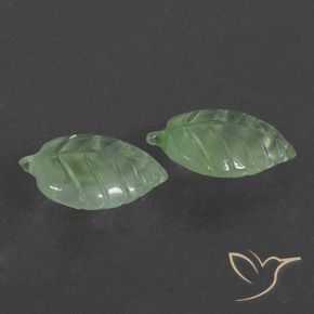 Shop natural 13.08ct ウォームグリーン プレナイト gems, ファンシー, from 南アフリカ at GemSelect. In stock, global shipping!