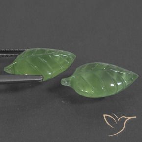 Shop natural 8.07ct ペアーグリーン プレナイト gems, ファンシー, from 南アフリカ at GemSelect. In stock, global shipping!