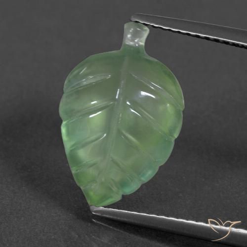 5.89ct 天然 ウォームグリーン プレナイト, ファンシー, 半透明