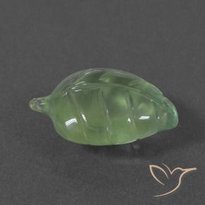 6.07カラットの天然薄いペアーグリーンプレナイト、ファンシー、半透明