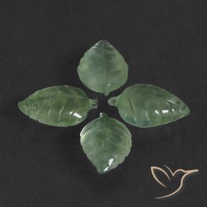 Shop natural 27.79ct ライトグリーン プレナイト gems, ファンシー, from 南アフリカ at GemSelect. In stock, global shipping!