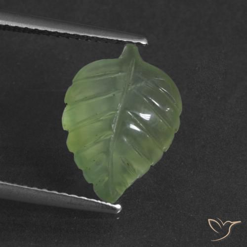4.90ct 天然 黄みがかったグリーン プレナイト, ファンシー, 半透明