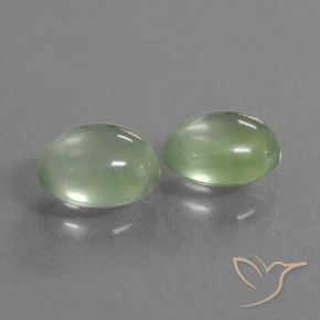Shop natural 3.79ct ウォームグリーン プレナイト gems, 楕円形, from 南アフリカ at GemSelect. In stock, global shipping!