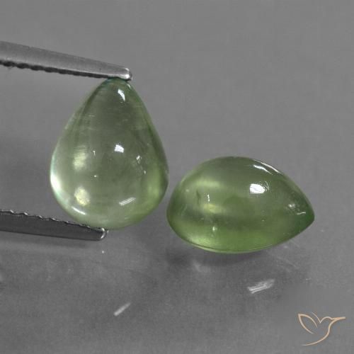 Shop natural 4.45ct ウォームグリーン プレナイト gems, 洋梨の形, from 南アフリカ at GemSelect. In stock, global shipping!