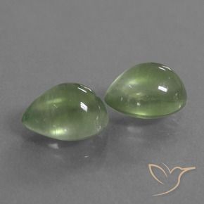 Shop natural 4.45ct ウォームグリーン プレナイト gems, 洋梨の形, from 南アフリカ at GemSelect. In stock, global shipping!