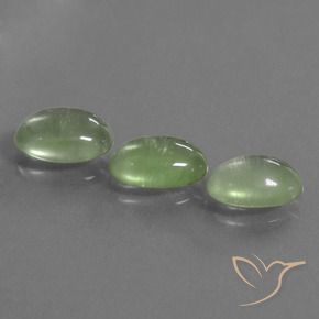 Shop natural 4.67ct 黄みがかったグリーン プレナイト gems, 楕円形, from 南アフリカ at GemSelect. In stock, global shipping!