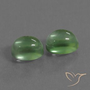 Shop natural 2.68ct ウォームグリーン プレナイト gems, 楕円形, from 南アフリカ at GemSelect. In stock, global shipping!