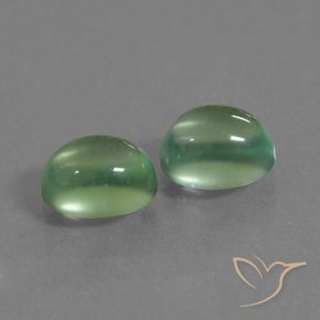 Shop natural 2.47ct アーシーグリーン プレナイト gems, 楕円形, from 南アフリカ at GemSelect. In stock, global shipping!