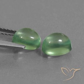Shop natural 2.46ct ミディアムグリーン プレナイト gems, 楕円形, from 南アフリカ at GemSelect. In stock, global shipping!