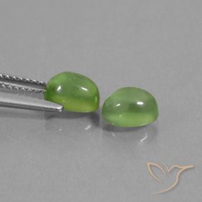 Shop natural 2.51ct イエローグリーン プレナイト gems, 楕円形, from 南アフリカ at GemSelect. In stock, global shipping!