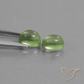 Shop natural 2.37ct イエローグリーン プレナイト gems, 楕円形, from 南アフリカ at GemSelect. In stock, global shipping!