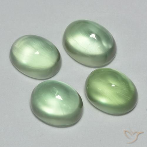 Shop natural 4.82ct ウォームグリーン プレナイト gems, 楕円形, from 南アフリカ at GemSelect. In stock, global shipping!