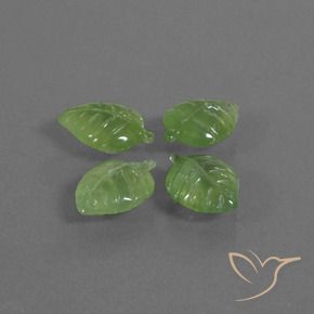 Shop natural 18.63ct ウォームグリーン プレナイト gems, ファンシー, from 南アフリカ at GemSelect. In stock, global shipping!