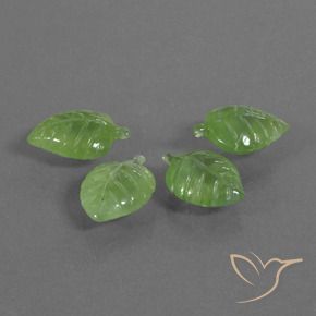 Shop natural 18.63ct ウォームグリーン プレナイト gems, ファンシー, from 南アフリカ at GemSelect. In stock, global shipping!
