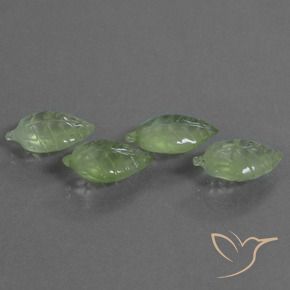 Shop natural 24.53ct イエローグリーン プレナイト gems, ファンシー, from 南アフリカ at GemSelect. In stock, global shipping!