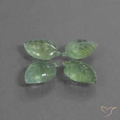 Shop natural 23.84ct ライトグリーン プレナイト gems, ファンシー, from 南アフリカ at GemSelect. In stock, global shipping!