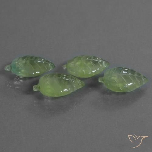 Shop natural 35.22ct 黄みがかったグリーン プレナイト gems, ファンシー, from 南アフリカ at GemSelect. In stock, global shipping!