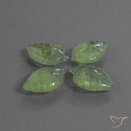 Shop natural 35.22ct 黄みがかったグリーン プレナイト gems, ファンシー, from 南アフリカ at GemSelect. In stock, global shipping!