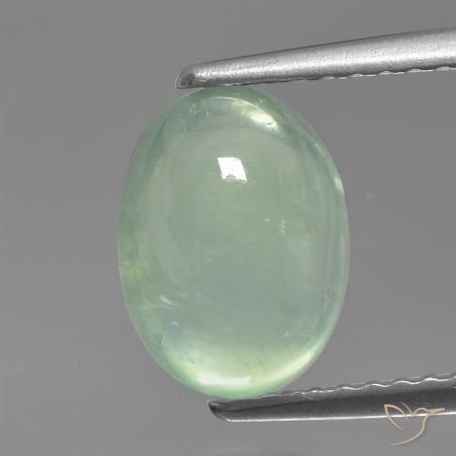 2.73ct 天然 薄いミントグリーン プレナイト, 楕円形, 半透明