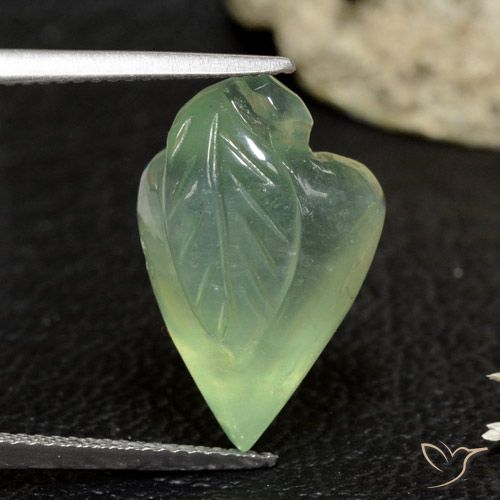 14.97ct 天然 黄みがかったグリーン プレナイト, ファンシー, 透明