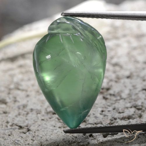15.69ct 天然 ライトグリーン プレナイト, ファンシー, 半透明
