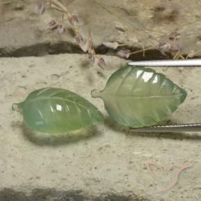 Shop natural 17.47ct ウォームグリーン プレナイト gems, フラワーカット, from 南アフリカ at GemSelect. In stock, global shipping!