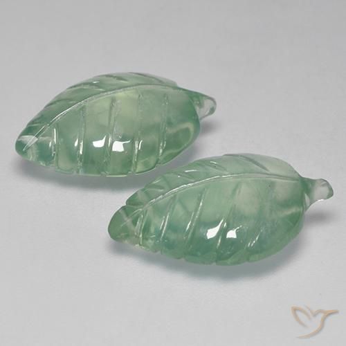 Shop natural 15.01ct ミントグリーン プレナイト gems, ファンシー, from 南アフリカ at GemSelect. In stock, global shipping!