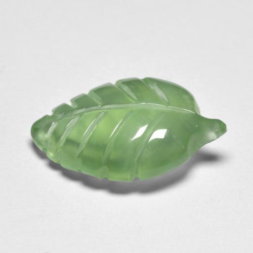4.92カラットの天然黄色がかった緑プレナイト（15.6×10.1 mm・ファンシーシェイプ）