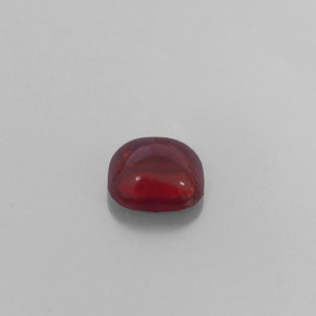 1.16カラットの天然レッドパイロープガーネット（6×5.9 mm・透明）