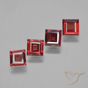 Shop natural 2.44ct ミディアムレッド パイロープガーネット gems, 四角形, from モザンビーグ at GemSelect. In stock, global shipping!