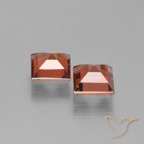 Shop natural 1.69ct メルローレッド パイロープガーネット gems, 四角形, from モザンビーグ at GemSelect. In stock, global shipping!