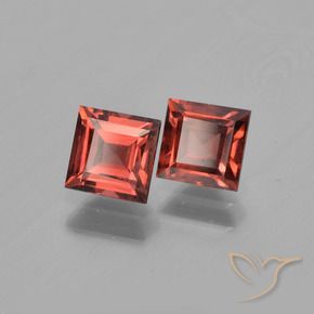 Shop natural 1.57ct ミディアムレッド パイロープガーネット gems, 四角形, from モザンビーグ at GemSelect. In stock, global shipping!