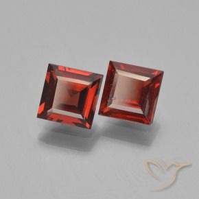 Shop natural 1.55ct カラントレッド パイロープガーネット gems, 四角形, from モザンビーグ at GemSelect. In stock, global shipping!