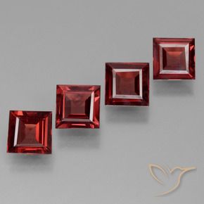 Shop natural 2.28ct ディープレッド パイロープガーネット gems, 四角形, from モザンビーグ at GemSelect. In stock, global shipping!
