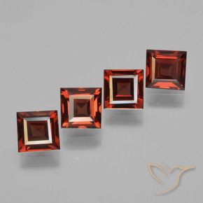 Shop natural 2.64ct ディープレッド パイロープガーネット gems, 四角形, from モザンビーグ at GemSelect. In stock, global shipping!