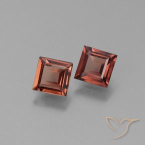 Shop natural 1.33ct ブリックレッド パイロープガーネット gems, 四角形, from モザンビーグ at GemSelect. In stock, global shipping!