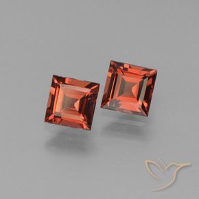 Shop natural 1.64ct ミディアムレッド パイロープガーネット gems, 四角形, from モザンビーグ at GemSelect. In stock, global shipping!