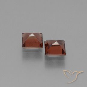 Shop natural 1.54ct ミディアムレッド パイロープガーネット gems, 四角形, from モザンビーグ at GemSelect. In stock, global shipping!