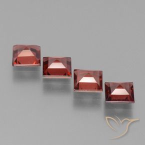 Shop natural 3.00ct スカーレットレッド パイロープガーネット gems, 四角形, from モザンビーグ at GemSelect. In stock, global shipping!