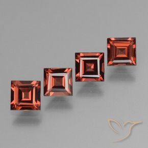 Shop natural 2.98ct ディープレッド パイロープガーネット gems, 四角形, from モザンビーグ at GemSelect. In stock, global shipping!