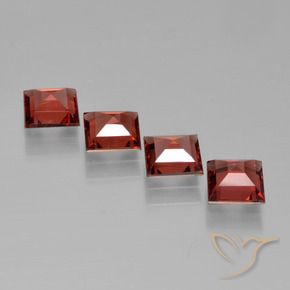 Shop natural 2.65ct ミディアムレッド パイロープガーネット gems, 四角形, from モザンビーグ at GemSelect. In stock, global shipping!
