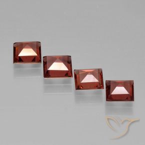 Shop natural 2.40ct ミディアムレッド パイロープガーネット gems, 四角形, from モザンビーグ at GemSelect. In stock, global shipping!