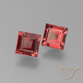 Shop natural 1.44ct ダークレッド パイロープガーネット gems, 四角形, from モザンビーグ at GemSelect. In stock, global shipping!