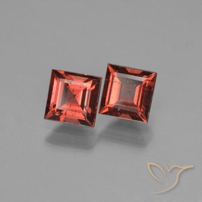 Shop natural 1.78ct ミディアムレッド パイロープガーネット gems, 四角形, from モザンビーグ at GemSelect. In stock, global shipping!