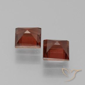 Shop natural 1.73ct サングリアレッド パイロープガーネット gems, 四角形, from モザンビーグ at GemSelect. In stock, global shipping!