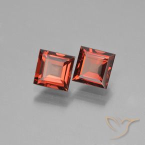 Shop natural 1.64ct ミディアムレッド パイロープガーネット gems, 四角形, from モザンビーグ at GemSelect. In stock, global shipping!