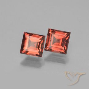 Shop natural 1.77ct ミディアムレッド パイロープガーネット gems, 四角形, from モザンビーグ at GemSelect. In stock, global shipping!